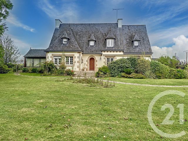 maison à vendre - 8 pièces - 205.9 m2 - LAMBALLE - 22 - BRETAGNE - Century 21 Coeur De Penthièvre